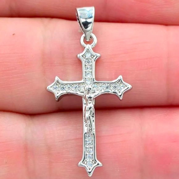 Jewelry - 18K white gold filled cross Jesus  pendant